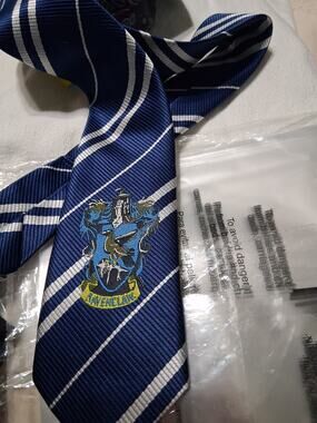 Harry Potter - Hogwarts Necktie with the Ravenclaw Logo, Blue & White Striped